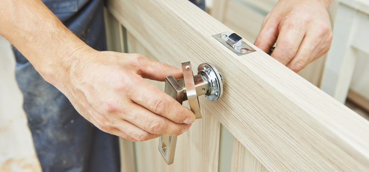 interior door repair August